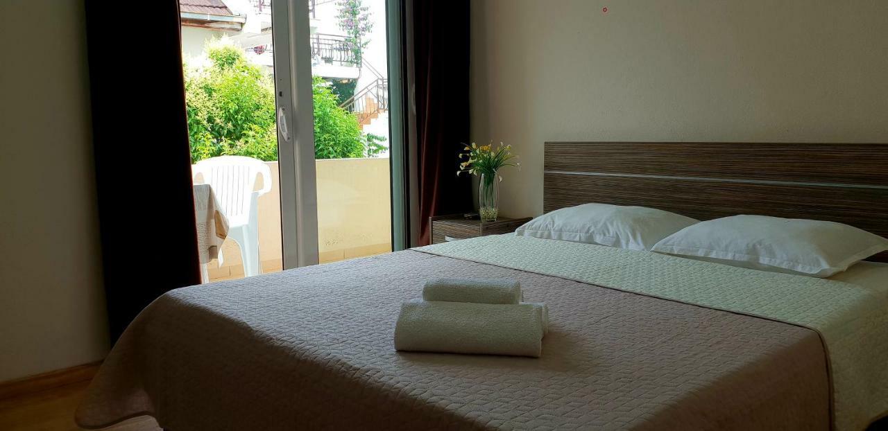 Apartments Lati Ulcinj Exterior photo